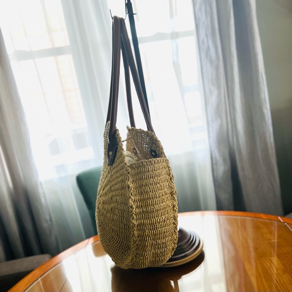 Round Raffia Shoulder Bag Women’s Good Condition - Picture 4 of 11